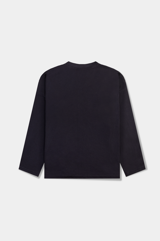 Blusa preta CLFE Waffle Long Sleeve em vista traseira