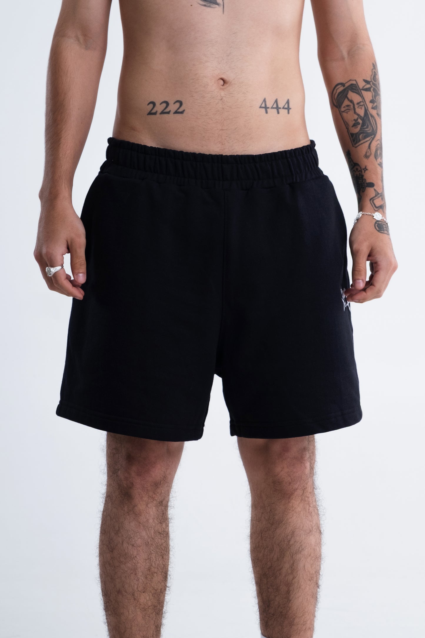 Iara’s Opera Sweat Shorts da CIENA - imagem 4