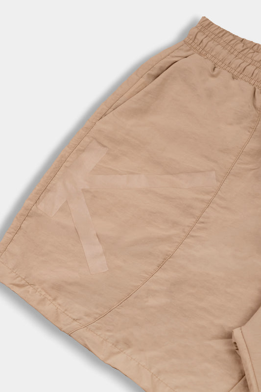 Bege Curto Shorts