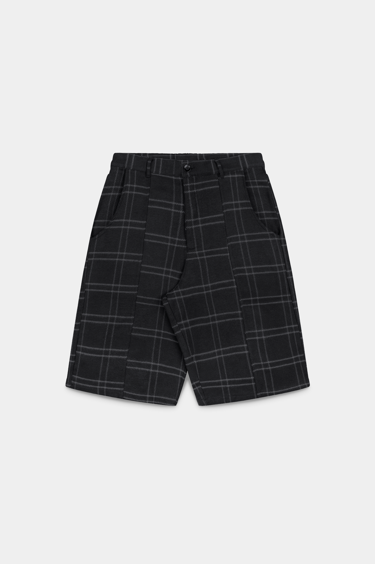 Bermuda Xadrez Long Shorts preta deitada, vista da frente