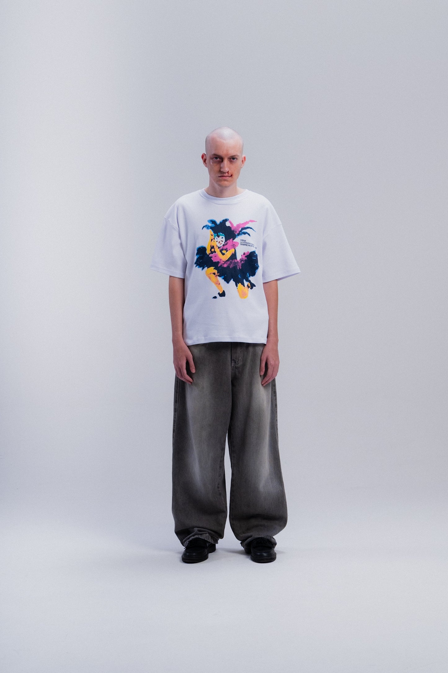 BateBall Heavy Tee da CIENA - camiseta, foto no corpo