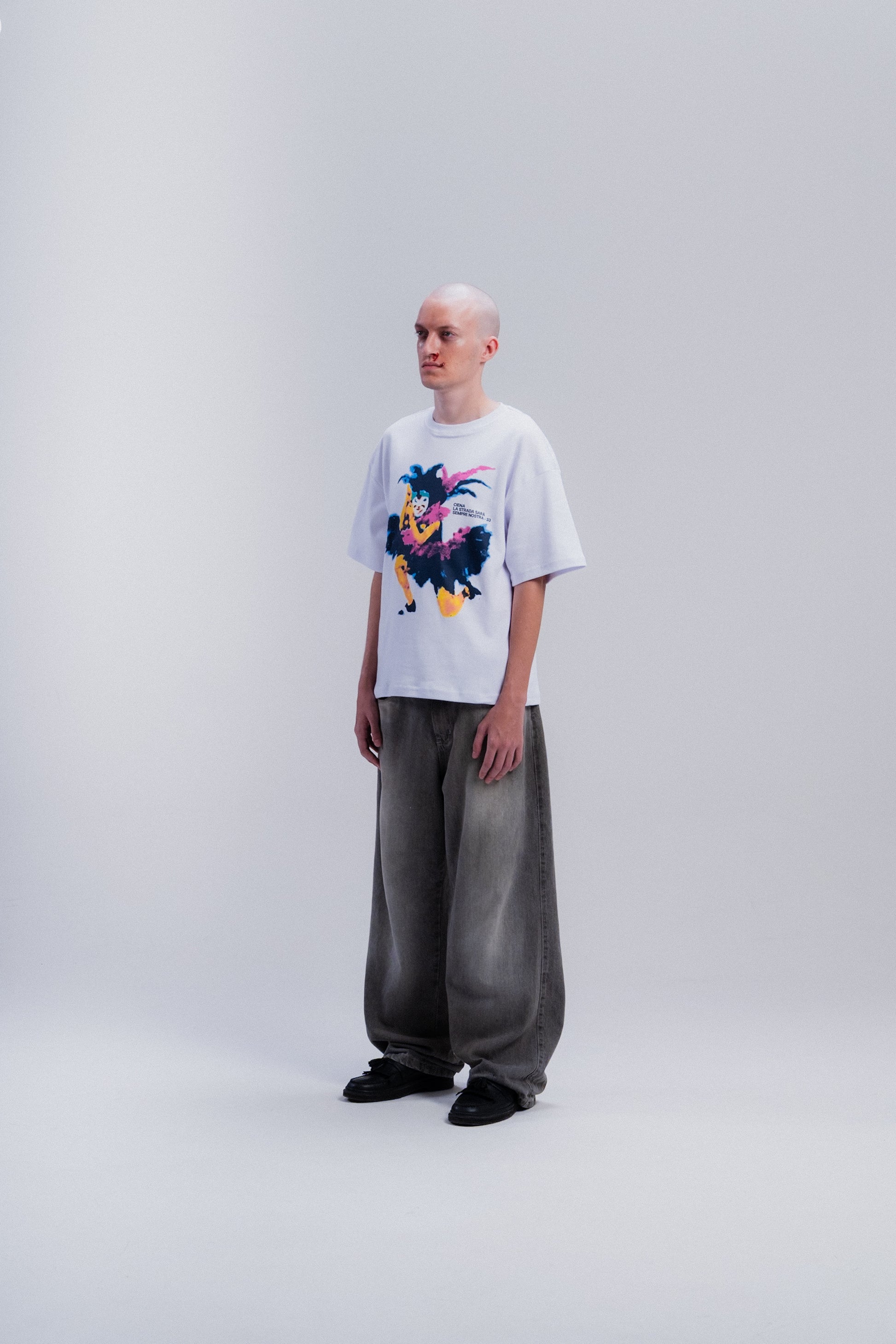 BateBall Heavy Tee da CIENA - camiseta, foto no corpo