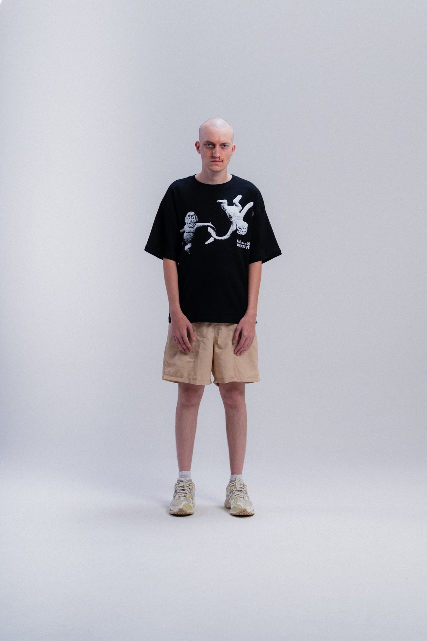 Macacos Ciranda Black Tee
