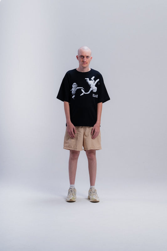 Macacos Ciranda Black Tee