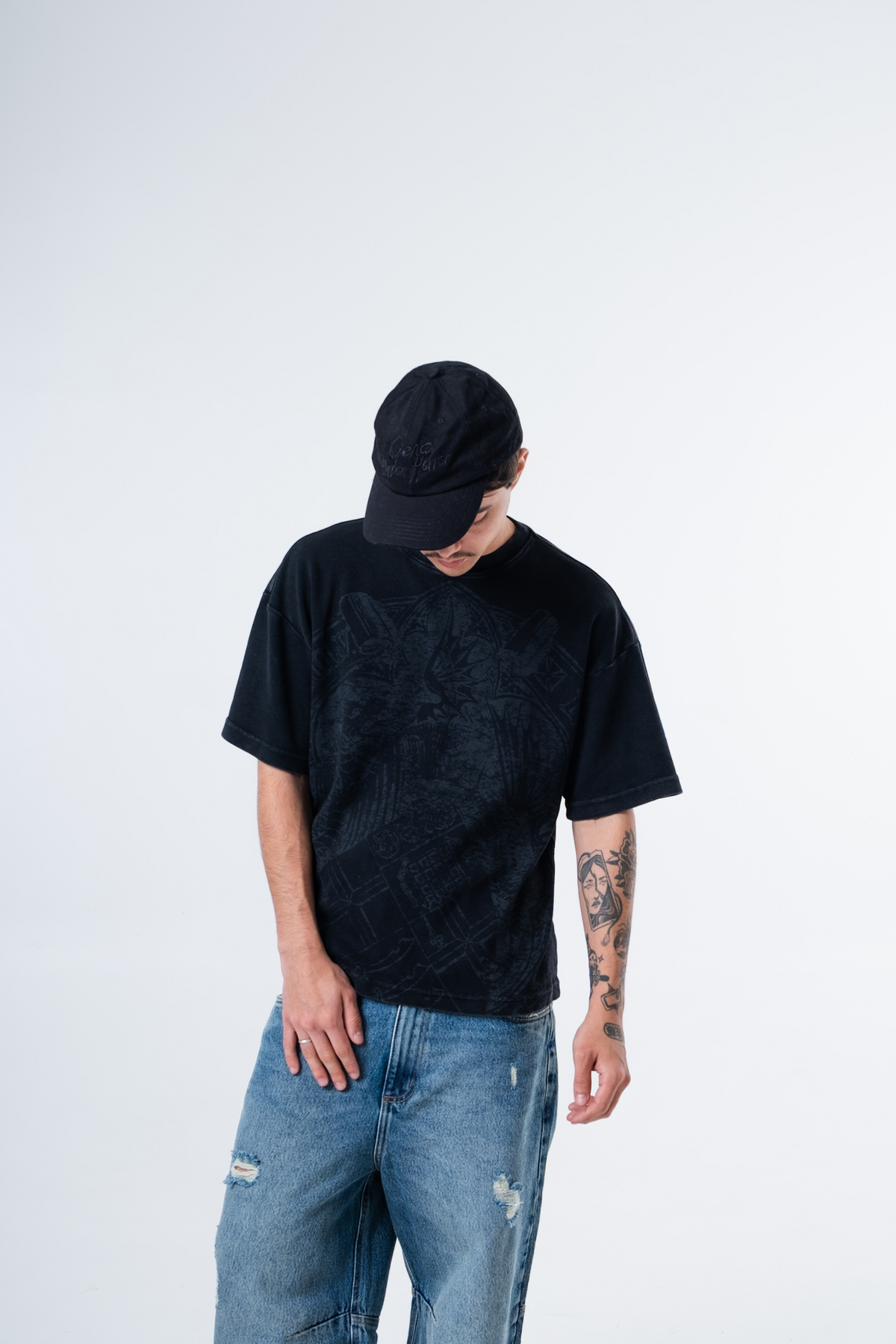 Escudo Gigante Heavy Tee