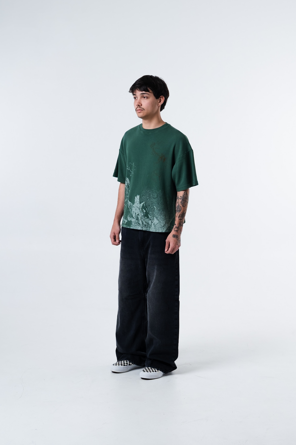 Casa Monstro Verde Heavy Tee