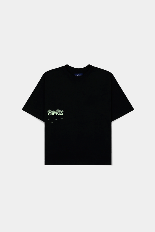 Camiseta preta Loira do Banheiro Classic Tee em vista frontal